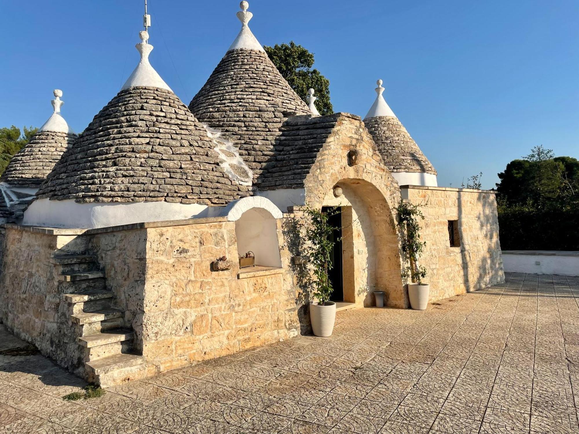 Вилла Trulli Del Sole Мартина-Франка Экстерьер фото